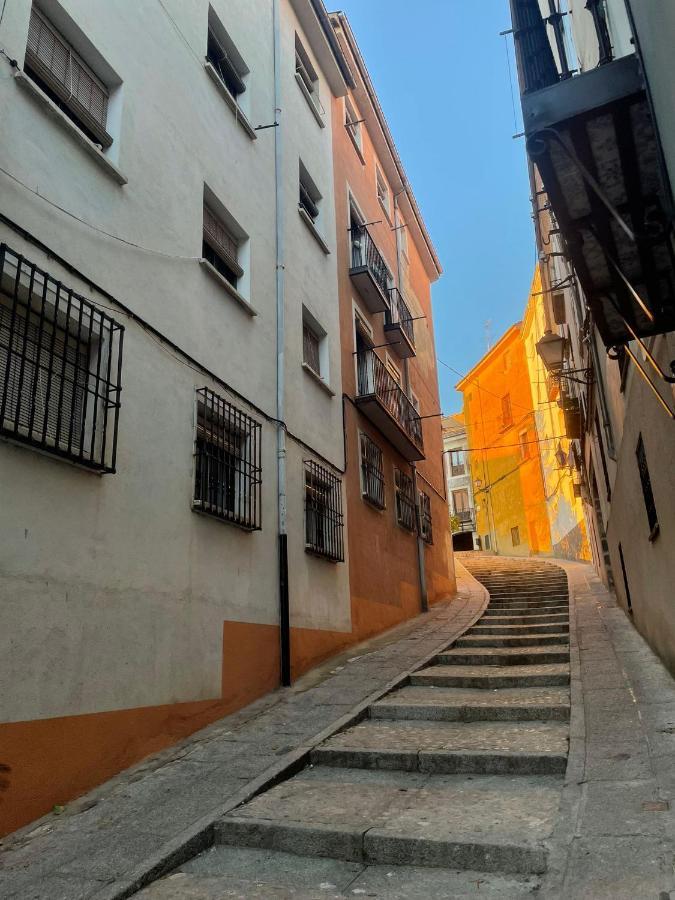 Ateneo Cuenca Suites Con Cocina En El Casco Historico מראה חיצוני תמונה