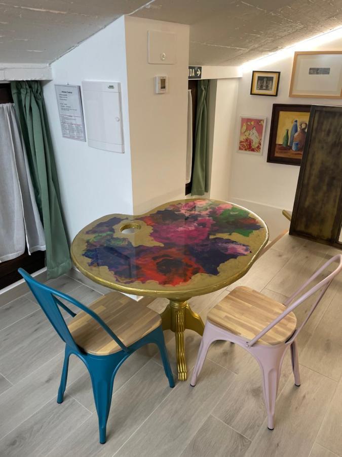 Ateneo Cuenca Suites Con Cocina En El Casco Historico מראה חיצוני תמונה