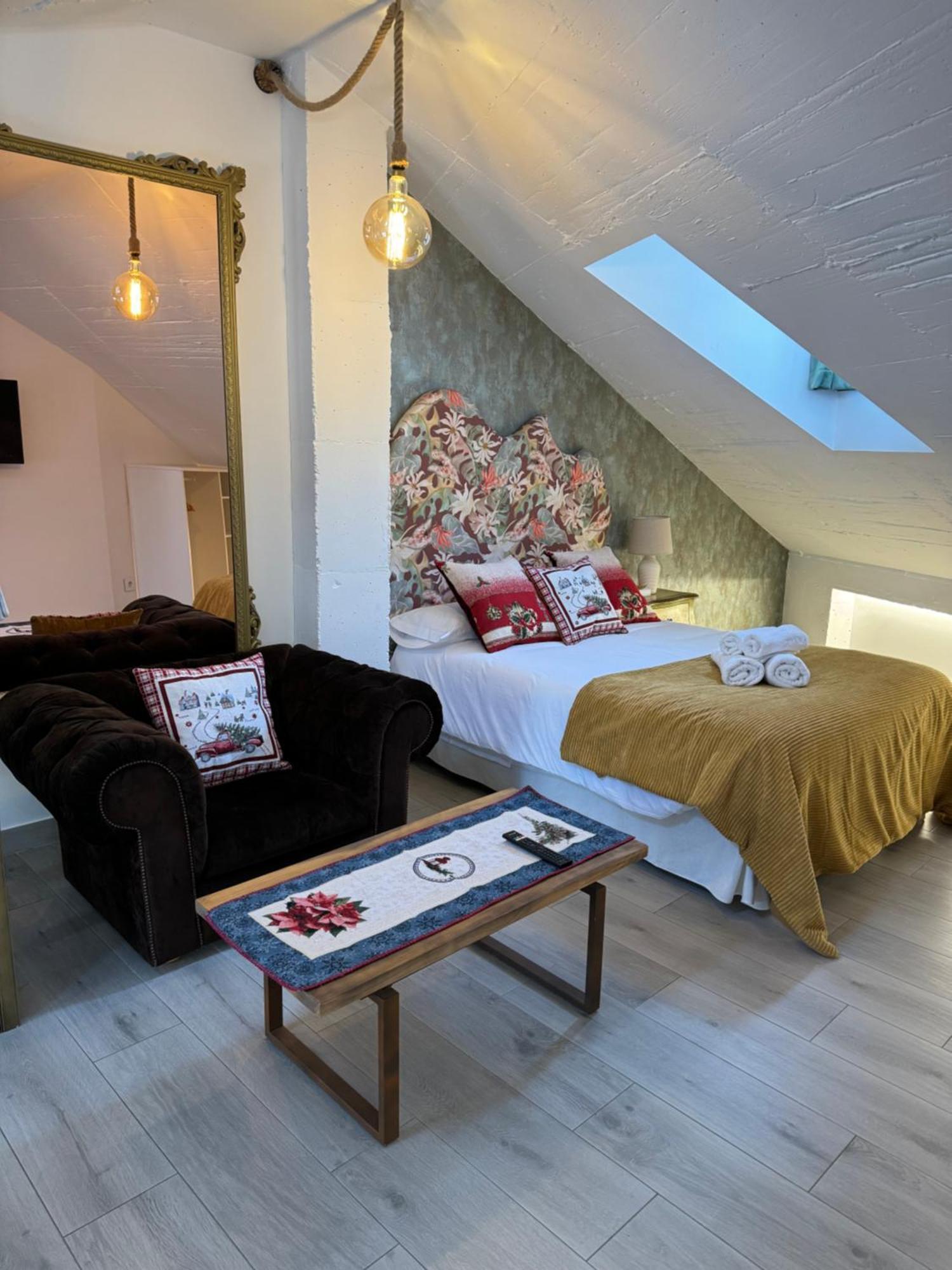 Ateneo Cuenca Suites Con Cocina En El Casco Historico מראה חיצוני תמונה